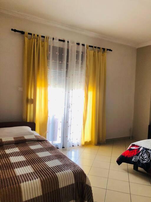 Villa Uklala Kamez Exteriér fotografie
